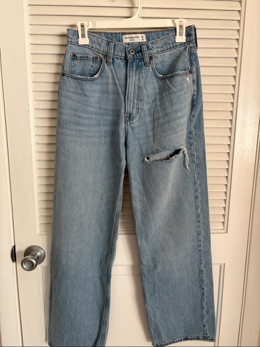 Abercrombie the loose high rise jeans 26 short